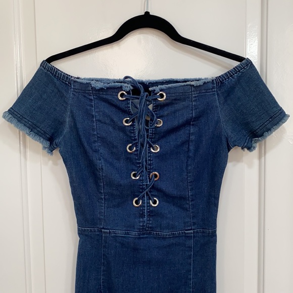 Mebon Lace Up Front Off the Shoulder Short Sleeve Denim Dress Women's Size S - Picture 3 of 7